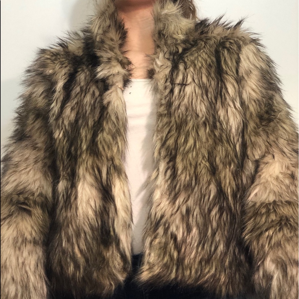 FASHIONOVA FUR COAT